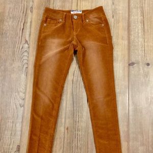 HOT KISS Cognac Skinny Lily Cords